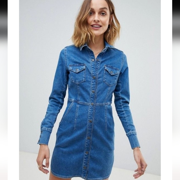 Free People long-sleeved mini "Dynomite Denim Shirtdress", size small. - Picture 3 of 16